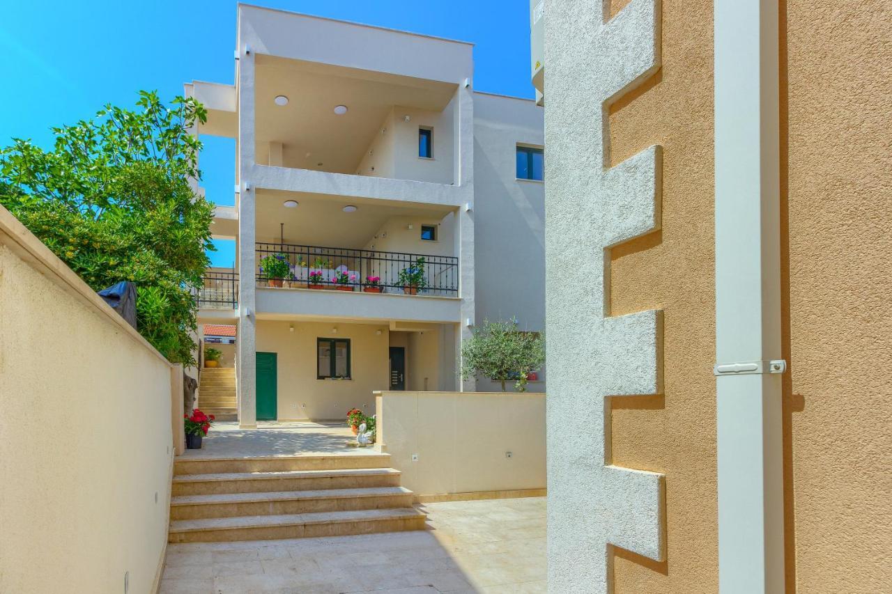 Villa" Arijana 2" 슬라티네 외부 사진