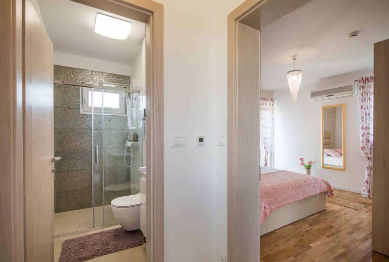 Villa" Arijana 2" 슬라티네 외부 사진