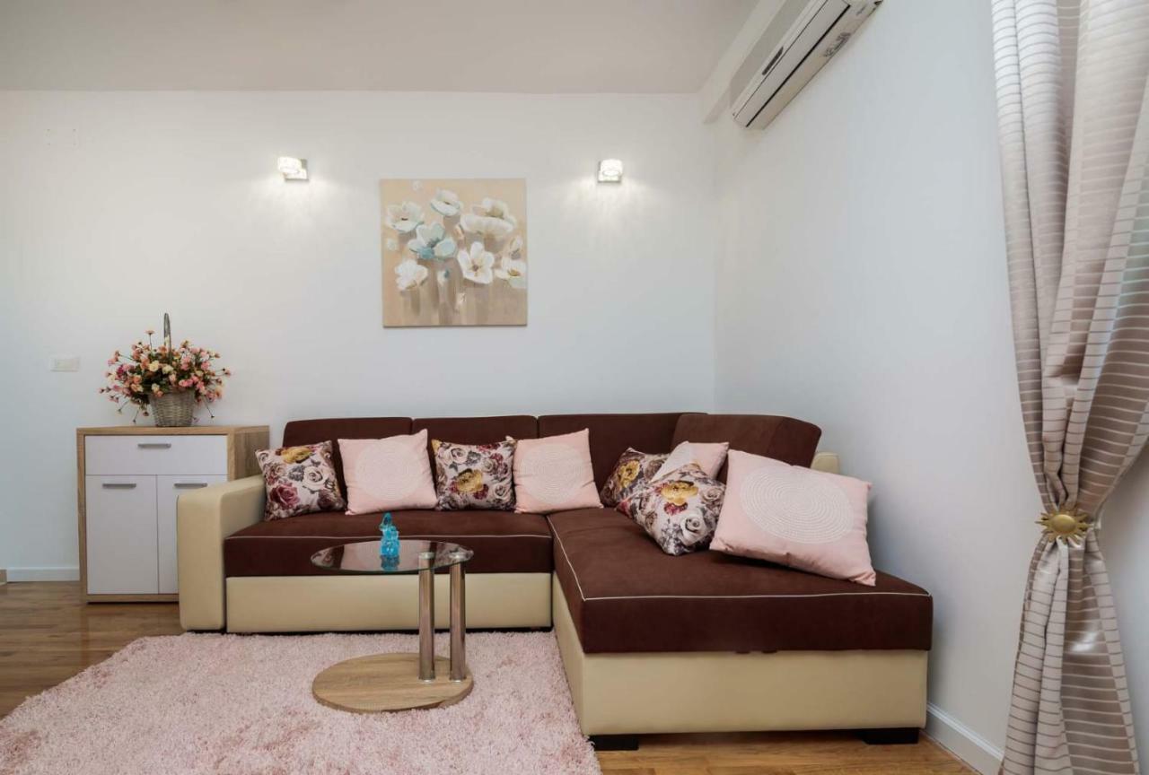 Villa" Arijana 2" 슬라티네 외부 사진